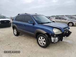 2005 Hyundai Tucson GLS с VIN KM8JN72DX5U129146, выставлен на аукционе Copart как лот 75245934 с пробегом 85 716 миль миль и Списание • Salvage title. История ставок и продаж доступна на DreamBid. Изображение 4.