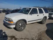 ✅ 2000 Chevrolet Blazer LS • VIN: 1GNDT13W7YK154100 • Lot: 86361034. Wystawiony na Copart z przebiegiem Nie podano. Bezpłatny archiwum sprzedaży aukcyjnych z USA i szczegółowy raport historii pojazdu na DreamBid. Zdjęcie 1.