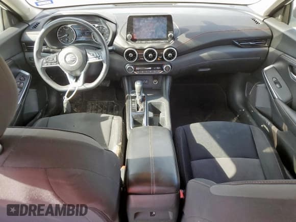 ✅ 2020 Nissan Sentra SR • VIN: 3N1AB8DV5LY305638 • Lot: 82157365. Listed on Copart with 122,291 mi. Free auction sales archive from the USA and detailed vehicle history report at DreamBid. Image 8.
