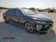 2019 Toyota Camry LE z VIN 4T1B11HK5KU710245, wystawiony jako Copart lot #80063825 z przebiegiem 166 126 mil mil oraz Szkoda całkowita • Salvage title. Historia ofert i sprzedaży dostępna na DreamBid. Obrazek 4.