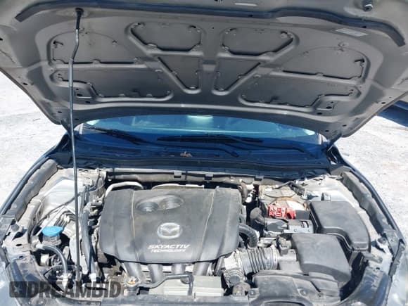 ✅ 2015 Mazda 3 i Sport • VIN: 3MZBM1K78FM184152 • Лот: 40506977. Опубликован ранее на IAAI с пробегом 210 590 миль. Бесплатный доступ к архиву аукционных продаж из США и подробный отчёт об истории автомобиля на DreamBid. Изображение 10.