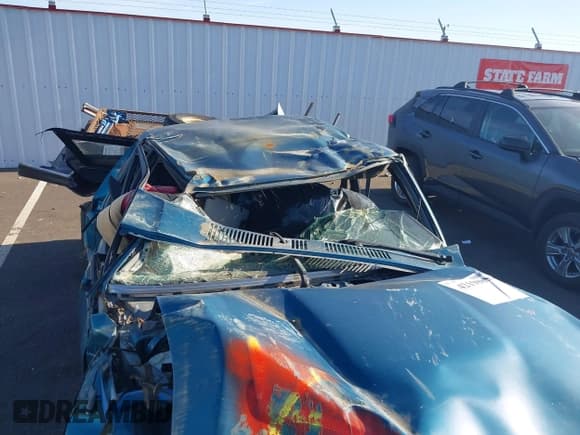 ✅ 1992 Mazda B-Series • VIN: JM2UF6147N0281429 • Lot: 42198800. Listed on IAAI with Not provided. Free auction sales archive from the USA and detailed vehicle history report at DreamBid. Image 6.