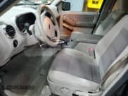 ✅ 2007 Ford Explorer XLT • VIN: 1FMEU73867UB53937 • Лот: 80503975. Опубликован ранее на Copart с пробегом 136 999 миль. Бесплатный доступ к архиву аукционных продаж из США и подробный отчёт об истории автомобиля на DreamBid. Изображение 7.