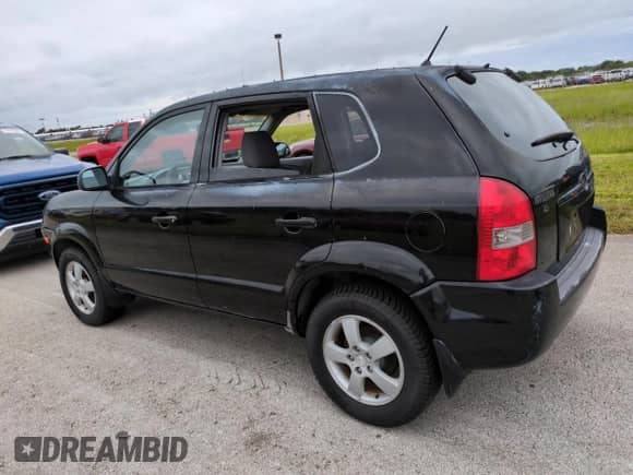 2005 Hyundai Tucson GL z VIN KM8JM12BX5U071182, wystawiony jako Copart lot #74852974 z przebiegiem 74 235 mil mil oraz Szkoda całkowita • Salvage title. Historia ofert i sprzedaży dostępna na DreamBid. Obrazek 2.