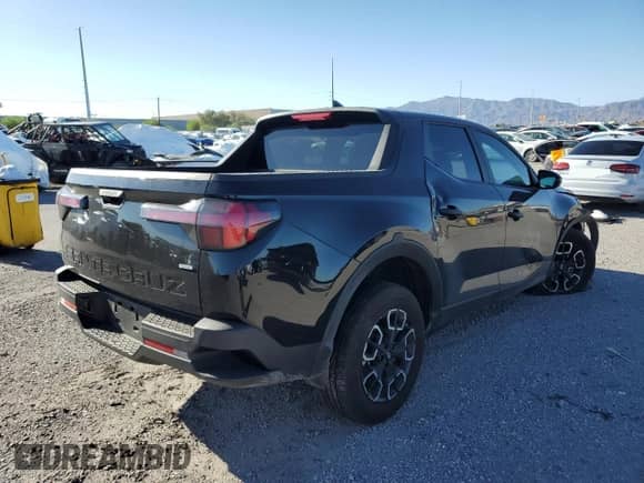 2023 Hyundai Santa Cruz SEL с VIN 5NTJBDAE7PH072165, выставлен на аукционе Copart как лот 66962753 с пробегом 8 432 миль миль и Списание • Salvage title. История ставок и продаж доступна на DreamBid. Изображение 3.