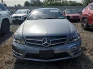 ✅ 2015 Mercedes-Benz C 250 • VIN: WDDGJ4HB9FG396394 • Лот: 80297515. Опубликован ранее на Copart с пробегом 69 562 миль. Бесплатный доступ к архиву аукционных продаж из США и подробный отчёт об истории автомобиля на DreamBid. Изображение 5.