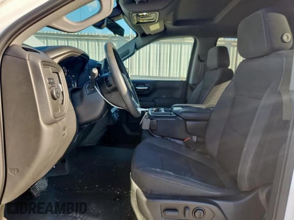 ✅ 2022 Chevrolet Silverado 1500 Custom • VIN: 3GCPWBEK6NG214383 • Лот: 81885015. Опубликован ранее на Copart с пробегом 51 666 миль. Бесплатный доступ к архиву аукционных продаж из США и подробный отчёт об истории автомобиля на DreamBid. Изображение 7.