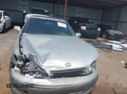 ✅ 2001 Lexus ES 300 • VIN: JT8BF28GX10320821 • Lot: 42471409. Wystawiony na IAAI z przebiegiem 214 905 mil. Bezpłatny archiwum sprzedaży aukcyjnych z USA i szczegółowy raport historii pojazdu na DreamBid. Zdjęcie 11.