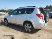 ✅ 2008 Toyota RAV4 Sport • VIN: JTMZK32V485017765 • Lot: 63746825. Listed on Copart with 221,214 mi. Free auction sales archive from the USA and detailed vehicle history report at DreamBid. Image 2.