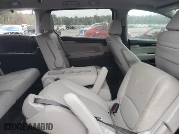 ✅ 2018 Honda Odyssey Elite • VIN: 5FNRL6H98JB058364 • Lot: 87213745. Listed on Copart with 64,403 mi. Free auction sales archive from the USA and detailed vehicle history report at DreamBid. Image 11.