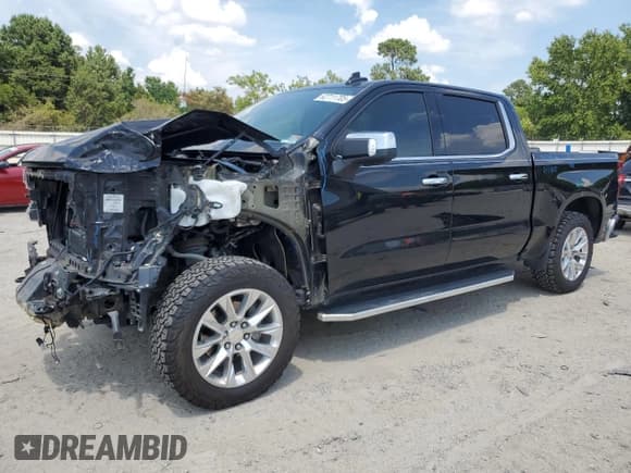 ✅ 2021 Chevrolet Silverado 1500 LTZ • VIN: 3GCUYGET5MG150323 • Lot: 62711705. Wystawiony na Copart z przebiegiem 47 306 mil. Bezpłatny archiwum sprzedaży aukcyjnych z USA i szczegółowy raport historii pojazdu na DreamBid. Zdjęcie 1.