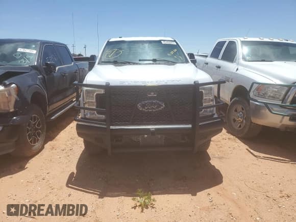 ✅ 2018 Ford F-350 XL • VIN: 1FT8W3BT5JEB89050 • Лот: 54020355. Опубликован ранее на Copart с пробегом 150 621 миль. Бесплатный доступ к архиву аукционных продаж из США и подробный отчёт об истории автомобиля на DreamBid. Изображение 5.