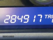 ✅ 2010 Honda Civic LX • VIN: 2HGFG1B61AH512118 • Lot: 43713793. Wystawiony na IAAI z przebiegiem 284 917 mil. Bezpłatny archiwum sprzedaży aukcyjnych z USA i szczegółowy raport historii pojazdu na DreamBid. Zdjęcie 6.