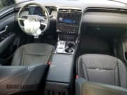 ✅ 2023 Hyundai Tucson Limited • VIN: 5NMJE3AE9PH254690 • Lot: 74593454. Wystawiony na Copart z przebiegiem 11 986 mil. Bezpłatny archiwum sprzedaży aukcyjnych z USA i szczegółowy raport historii pojazdu na DreamBid. Zdjęcie 8.