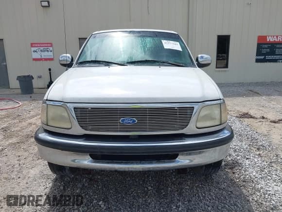 ✅ 1997 Ford F-150 XL • VIN: 1FTEX17L3VNB22949 • Lot: 42377443. Listed on IAAI with 119,148 mi. Free auction sales archive from the USA and detailed vehicle history report at DreamBid. Image 6.