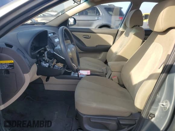 ✅ 2010 Hyundai Elantra SE • VIN: KMHDU4AD8AU127311 • Lot: 91235465. Listed on Copart with 170,690 mi. Free auction sales archive from the USA and detailed vehicle history report at DreamBid. Image 7.