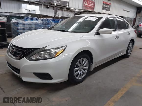 ✅ 2017 Nissan Altima SR • VIN: 1N4AL3AP8HN326058 • Лот: 43101118. Опубликован ранее на IAAI с пробегом 99 136 миль. Бесплатный доступ к архиву аукционных продаж из США и подробный отчёт об истории автомобиля на DreamBid. Изображение 2.