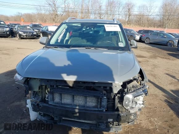 ✅ 2021 Hyundai Venue Denim • VIN: KMHRC8A38MU064092 • Lot: 41443402. Listed on IAAI with 73,174 mi. Free auction sales archive from the USA and detailed vehicle history report at DreamBid. Image 12.