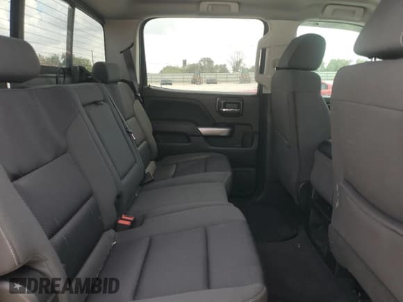 ✅ 2018 Chevrolet Silverado 1500 LT • VIN: 3GCPCREC6JG489577 • Лот: 87360345. Опубликован ранее на Copart с пробегом 143 203 миль. Бесплатный доступ к архиву аукционных продаж из США и подробный отчёт об истории автомобиля на DreamBid. Изображение 10.