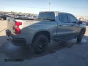 ✅ 2023 Chevrolet Silverado 1500 LT Trail Boss • VIN: 3GCUDFEL9PG326414 • Lot: 86667995. Wystawiony na Copart z przebiegiem 35 262 mil. Bezpłatny archiwum sprzedaży aukcyjnych z USA i szczegółowy raport historii pojazdu na DreamBid. Zdjęcie 3.