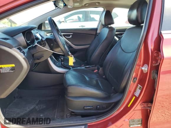 2014 Hyundai Elantra SE z VIN 5NPDH4AE2EH479592, wystawiony jako Copart lot #82572325 z przebiegiem 99 686 mil mil oraz Szkoda całkowita • Salvage title. Historia ofert i sprzedaży dostępna na DreamBid. Obrazek 7.