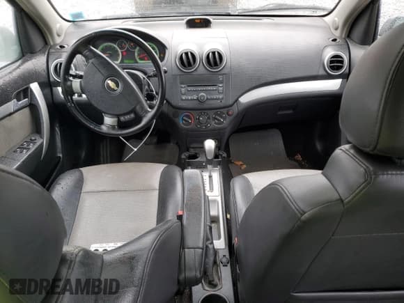 ✅ 2011 Chevrolet Aveo 2LT • VIN: KL1TG5DE6BB253883 • Lot: 84382734. Wystawiony na Copart z przebiegiem 96 948 mil. Bezpłatny archiwum sprzedaży aukcyjnych z USA i szczegółowy raport historii pojazdu na DreamBid. Zdjęcie 8.