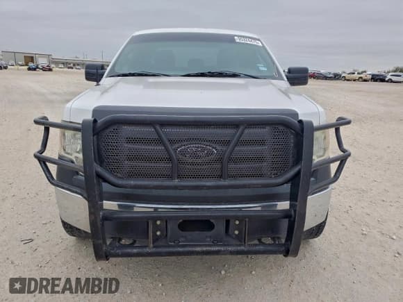 ✅ 2012 Ford F-150 XL • VIN: 1FTFX1EF3CFD02120 • Лот: 95324475. Опубликован ранее на Copart с пробегом 147 742 миль. Бесплатный доступ к архиву аукционных продаж из США и подробный отчёт об истории автомобиля на DreamBid. Изображение 5.