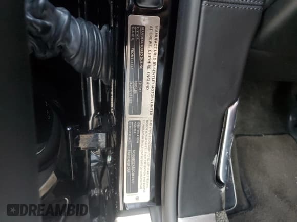 ✅ 2018 Bentley Continental GT • VIN: SCBGB3ZA5JC067377 • Lot: 74224204. Listed on Copart with 13,296 mi. Free auction sales archive from the USA and detailed vehicle history report at DreamBid. Image 13.