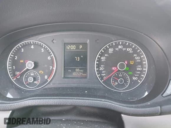 ✅ 2013 Volkswagen Passat Wolfsburg Edition • VIN: 1VWAH7A35DC044480 • Лот: 42924580. Опубликован ранее на IAAI с пробегом 180 534 миль. Бесплатный доступ к архиву аукционных продаж из США и подробный отчёт об истории автомобиля на DreamBid. Изображение 7.