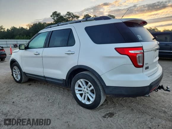 ✅ 2014 Ford Explorer XLT • VIN: 1FM5K7D83EGA31083 • Lot: 80442625. Wystawiony na Copart z przebiegiem 138 449 mil. Bezpłatny archiwum sprzedaży aukcyjnych z USA i szczegółowy raport historii pojazdu na DreamBid. Zdjęcie 2.