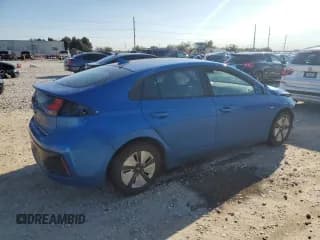 ✅ 2017 Hyundai Ioniq Blue • VIN: KMHC65LC9HU047221 • Lot: 79293934. Wystawiony na Copart z przebiegiem Nie podano. Bezpłatny archiwum sprzedaży aukcyjnych z USA i szczegółowy raport historii pojazdu na DreamBid. Zdjęcie 3.