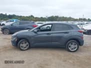 ✅ 2022 Hyundai Kona SE • VIN: KM8K2CAB7NU804196 • Лот: 43276736. Опубликован ранее на IAAI с пробегом 58 382 миль. Бесплатный доступ к архиву аукционных продаж из США и подробный отчёт об истории автомобиля на DreamBid. Изображение 14.