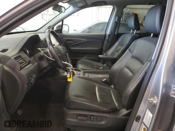 ✅ 2020 Honda Ridgeline RTL • VIN: 5FPYK3F52LB025478 • Lot: 80269055. Listed on Copart with 96,999 mi. Free auction sales archive from the USA and detailed vehicle history report at DreamBid. Image 7.