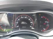 ✅ 2019 Dodge Durango SXT Plus • VIN: 1C4RDJAG6KC536045 • Lot: 42504392. Wystawiony na IAAI z przebiegiem 97 262 mil. Bezpłatny archiwum sprzedaży aukcyjnych z USA i szczegółowy raport historii pojazdu na DreamBid. Zdjęcie 7.