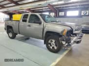 ✅ 2013 Chevrolet Silverado 1500 LT • VIN: 1GCRKSE73DZ169904 • Lot: 68224984. Wystawiony na Copart z przebiegiem 268 308 mil. Bezpłatny archiwum sprzedaży aukcyjnych z USA i szczegółowy raport historii pojazdu na DreamBid. Zdjęcie 4.