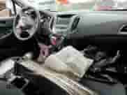 ✅ 2017 Chevrolet Cruze LT • VIN: 3G1BE5SM2HS572207 • Лот: 90628145. Опубликован ранее на Copart с пробегом Не указан. Бесплатный доступ к архиву аукционных продаж из США и подробный отчёт об истории автомобиля на DreamBid. Изображение 8.