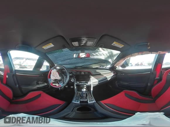 ✅ 2018 Honda Civic Type R Touring • VIN: SHHFK8G76JU204373 • Lot: 70512323. Wystawiony na Copart z przebiegiem 16 159 mil. Bezpłatny archiwum sprzedaży aukcyjnych z USA i szczegółowy raport historii pojazdu na DreamBid. Zdjęcie 13.