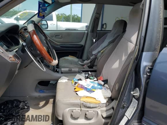 2002 Toyota Highlander с VIN JTEGD21A320028363, выставлен на аукционе Copart как лот 58154705 с пробегом 138 157 миль миль и Списание • Salvage title. История ставок и продаж доступна на DreamBid. Изображение 7.