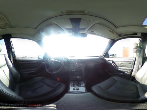 ✅ 2000 Mercedes-Benz C 230 Kompressor • VIN: WDBHA24G4YA838524 • Lot: 41582117. Wystawiony na IAAI z przebiegiem Nie podano. Bezpłatny archiwum sprzedaży aukcyjnych z USA i szczegółowy raport historii pojazdu na DreamBid. Zdjęcie 18.