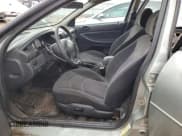 ✅ 2006 Dodge Stratus SXT • VIN: 1B3EL46R36N185586 • Лот: 85567685. Опубликован ранее на Copart с пробегом 161 854 миль. Бесплатный доступ к архиву аукционных продаж из США и подробный отчёт об истории автомобиля на DreamBid. Изображение 7.