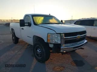 ✅ 2009 Chevrolet Silverado 2500HD Work Truck • VIN: 1GCHC44K49F171602 • Lot: 43424108. Listed on IAAI with 317,770 mi. Free auction sales archive from the USA and detailed vehicle history report at DreamBid. Image 1.