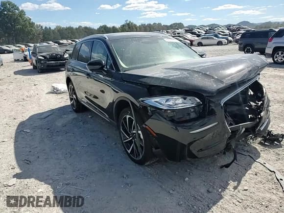 ✅ 2023 Lincoln Corsair Reserve • VIN: 5LMCJ2CA6PUL13396 • Lot: 82399655. Listed on Copart with 36,878 mi. Free auction sales archive from the USA and detailed vehicle history report at DreamBid. Image 15.