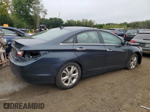 ✅ 2012 Hyundai Sonata SE • VIN: 5NPEC4AC8CH349296 • Lot: 70555454. Listed on Copart with 97,669 mi. Free auction sales archive from the USA and detailed vehicle history report at DreamBid. Image 3.