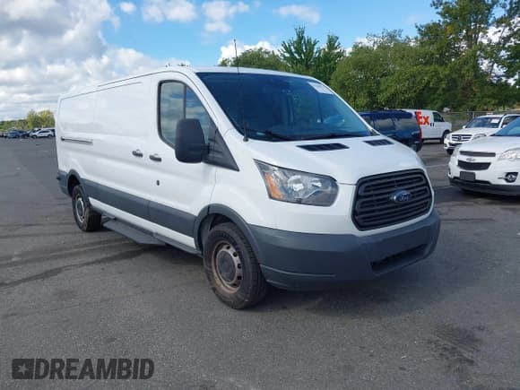 ✅ 2017 Ford Transit • VIN: 1FTBW2YM8HKB52232 • Лот: 43108876. Опубликован ранее на IAAI с пробегом 151 642 миль. Бесплатный доступ к архиву аукционных продаж из США и подробный отчёт об истории автомобиля на DreamBid. Изображение 1.