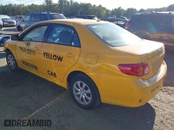 ✅ 2010 Toyota Corolla • VIN: 2T1BU4EE3AC241244 • Lot: 43224974. Listed on IAAI with 231,992 mi. Free auction sales archive from the USA and detailed vehicle history report at DreamBid. Image 3.