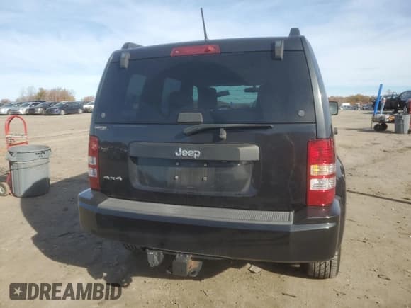 ✅ 2009 Jeep Liberty Rocky Mountain • VIN: 1J8GN28K19W546228 • Lot: 91273825. Wystawiony na Copart z przebiegiem 140 331 mil. Bezpłatny archiwum sprzedaży aukcyjnych z USA i szczegółowy raport historii pojazdu na DreamBid. Zdjęcie 6.