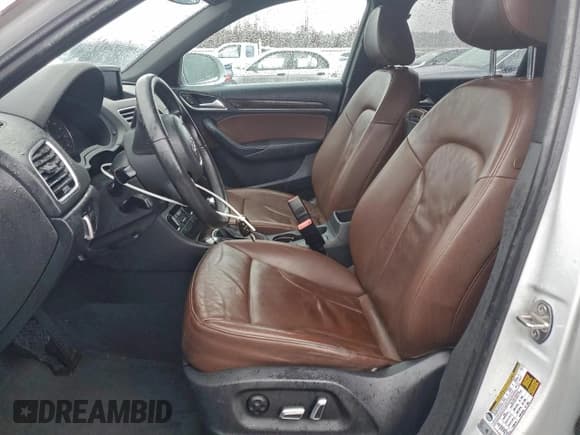 ✅ 2016 Audi Q3 Premium Plus • VIN: WA1EFCFS1GR014987 • Lot: 96033235. Listed on Copart with 90,168 mi. Free auction sales archive from the USA and detailed vehicle history report at DreamBid. Image 7.