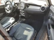 ✅ 2008 MINI Hardtop • VIN: WMWMF33558TT66391 • Lot: 61432125. Listed on Copart with 85,893 mi. Free auction sales archive from the USA and detailed vehicle history report at DreamBid. Image 8.