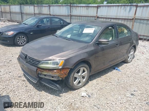 ✅ 2012 Volkswagen Jetta TDI • VIN: 3VWLL7AJ3CM349740 • Лот: 42576459. Опубликован ранее на IAAI с пробегом 135 444 миль. Бесплатный доступ к архиву аукционных продаж из США и подробный отчёт об истории автомобиля на DreamBid. Изображение 2.