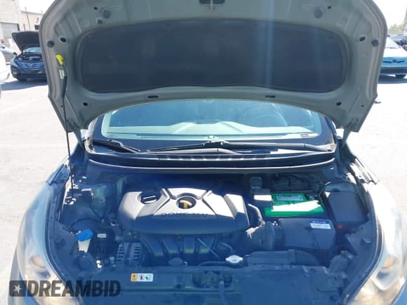 ✅ 2014 Hyundai Elantra SE • VIN: KMHDH4AE9EU161258 • Lot: 43420575. Listed on IAAI with 160,523 mi. Free auction sales archive from the USA and detailed vehicle history report at DreamBid. Image 10.